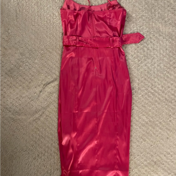 Pink midi dress in size small - Picture 3 of 3